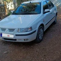 سلام  مانیتور دوربین عقب هدلایت