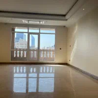 قائم‌مقام۱۰۰مترسنایی.               شیک‌ومجلل