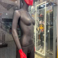 فروش مانکن و آویز لباسی