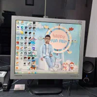 مانیتور سامسونگ ۷۱۰ v