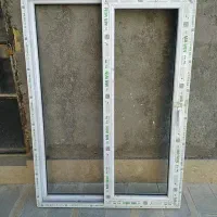 پنجره کشویی