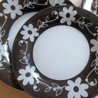 سرویس ظرف مشکی سفید