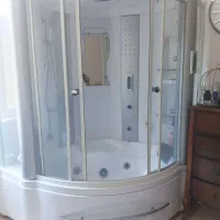 کابین دو ش حمام و جکوزی