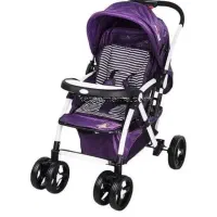 تخت و کالسکە کودک