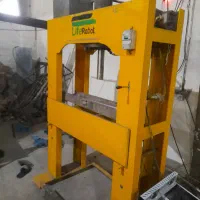 دستگاه پرس ۱۲۰ تن برقی