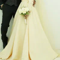 پیراهن مناسب عقد و نامزدی و بله برون