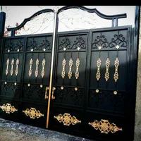 رنگ کاری و درب و پنجره و دیوار و شیروانی|خدمات پیشه و مهارت|خرمآباد, |دیوار