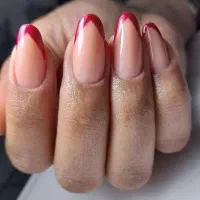 کاشت ناخن وپدیکور