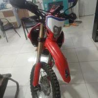 تریل کبیر 250 crf|موتورسیکلت|پرند, فاز ۶|دیوار