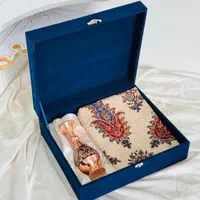 ست هدیه اداری گلدان الماس تراش 20 و رومیزی قلمکاری|صنایع دستی و سایر لوازم تزئینی|اصفهان, نقش جهان|دیوار