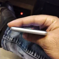 Iphone se 2022 (128GB LLA)|موبایل|اصفهان, باغ دریاچه|دیوار