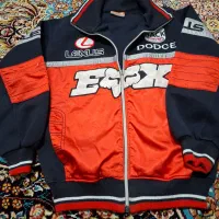 پیراهن پسرانه|لباس|کرج, حصارک بالا|دیوار