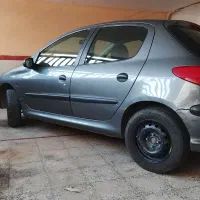 ۲۰۶ تیپ ۲ عروسک