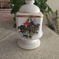 تعدادی ظروف منزل فروشی