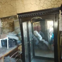 کمد لباس و عدد  و بوفه. سالم.|بوفه، ویترین، کنسول|قوچان, |دیوار