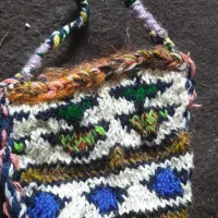 بافت انواع کیف و جوراب و دکوری و....