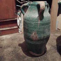 کوزه خیلی قدیمی برای دکور