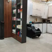 اجاره لاین  ناخن فوری خدمات و آموزش کلیه تخصص ها|خدمات آرایشگری و زیبایی|مشهد, شهید رضوی|دیوار