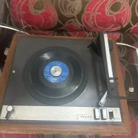 گرامافون فیلیپس