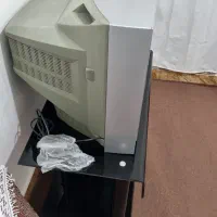 تلوزیون ۲۱ اینچ با میز|تلویزیون و پروژکتور|رباط‌کریم, انجم آباد|دیوار