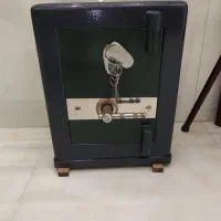 گاوصندوق دستگاه پرس پلاستیک استندرگال لامپ 60*60