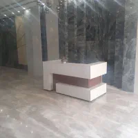 مغازه تجاری  متراژ بالا بر اصلی درختی تابلو خور