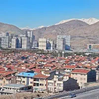 ۱۶۸ متر / تک واحدی / تهاتر با واحد کوچکتر/ سروآزاد