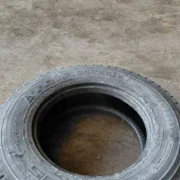 لاستیک ۲۳۵ کاملا سالم