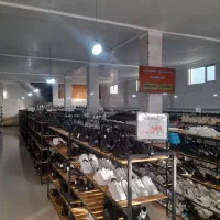 فروشنده نیازمندیم خانم