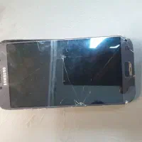 خریدار گوشی های ال سی دی شکسته