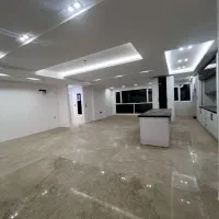 ۲۵۰ متر / ۵ خواب / درخشان ترین واحد شهر|فروش آپارتمان|قم, میرزائیه|دیوار