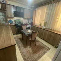 ۸۵ متری/ تک واحدی/ لوکس/ غرق نور/فول کابینت