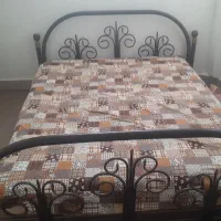 تخت دونفره
