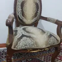 صندلی  سلطنتی تک