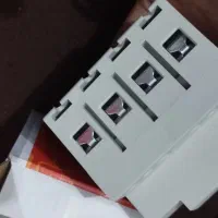 پریز برق کلید چراغ ها و محافظ سه فاز و چراغ|لامپ و چراغ|سلماس, |دیوار