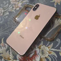 اپل iPhone XS با حافظهٔ ۲۵۶ گیگابایت