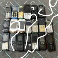 انواع گوشی سوخته و قدیمی معامله میشود