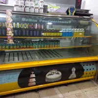 یخچال شیرینی
