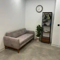 اجاره یک اتاق از یک واحد اداری
