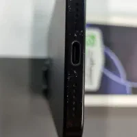آیفون 16 pro max 255 سلامت باتری 100|موبایل|اصفهان, درب کوشک|دیوار