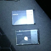 دوعدد باطری نوکیایی ویک عدد گوشی ساده دوسیم اصل|موبایل|دشتابی, |دیوار