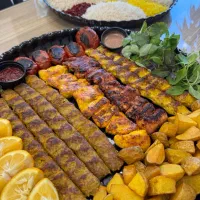 خانم جوان - ظرفشویی و آماده سازی