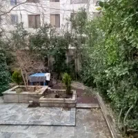 100متر-همکف-و-100متر-حیاط-اختصاصی