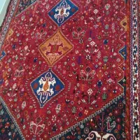 قالی دست باف|فرش|شیراز, شیشه‌گری|دیوار