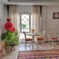 80 متری 6 واحدی با پارکینگ بسیار خوش نقشه