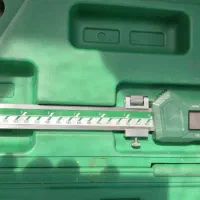 کولیس مدل اینسایز ۶۰ سانتی