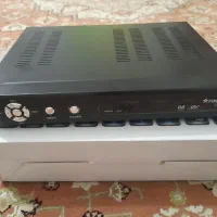 فروش یکدستگاه گیرننده دیجیتال ودستگاه دی ویدی سونی