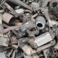 خاک کاتالیزور ماشینی سواری دیزلی و ....|قطعات یدکی و لوازم جانبی|بندر ماهشهر, |دیوار