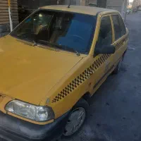 تاکسی پراید