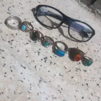 عنیک پسرانه چندتا انگشتر بدل سالم